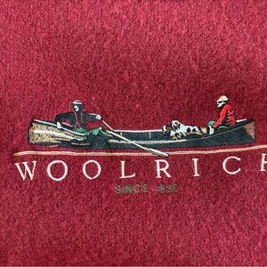 Men large Chest 22” length 26” color claret. 100% pure wool. Made in Hong Kong.